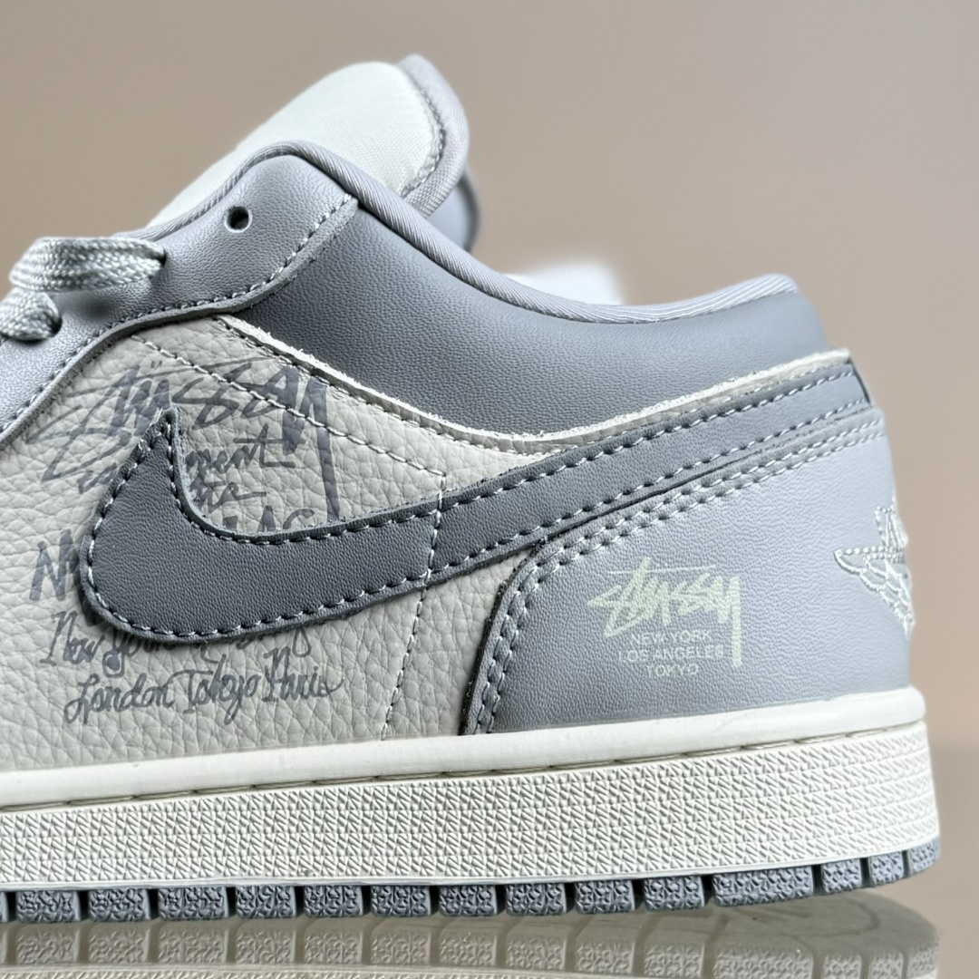 280 Nike Jordan Air Jordan 1 x Stussy 灰白小勾 QD1988-006