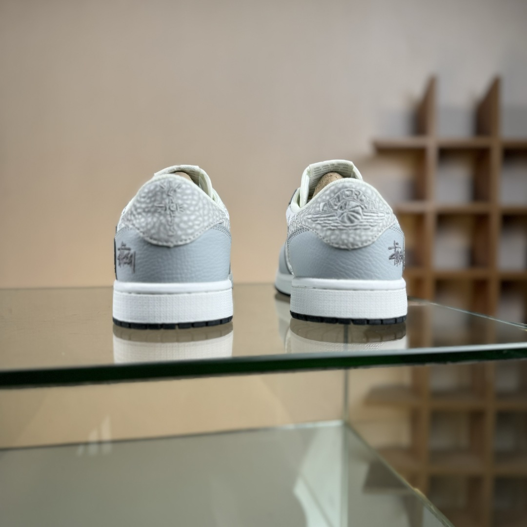 280 Travis Scott x Fragment Design x Air Jordan 1 Low SP AJ1 乔1斯图西联名 浅灰印花 低帮文化休闲板鞋 DZ5899-026