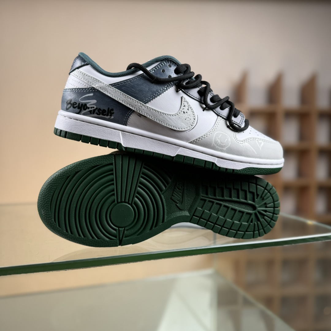 280 Nike SB Dunk Low 绑带 周年高端定制 低帮休闲板鞋 DV0833-111