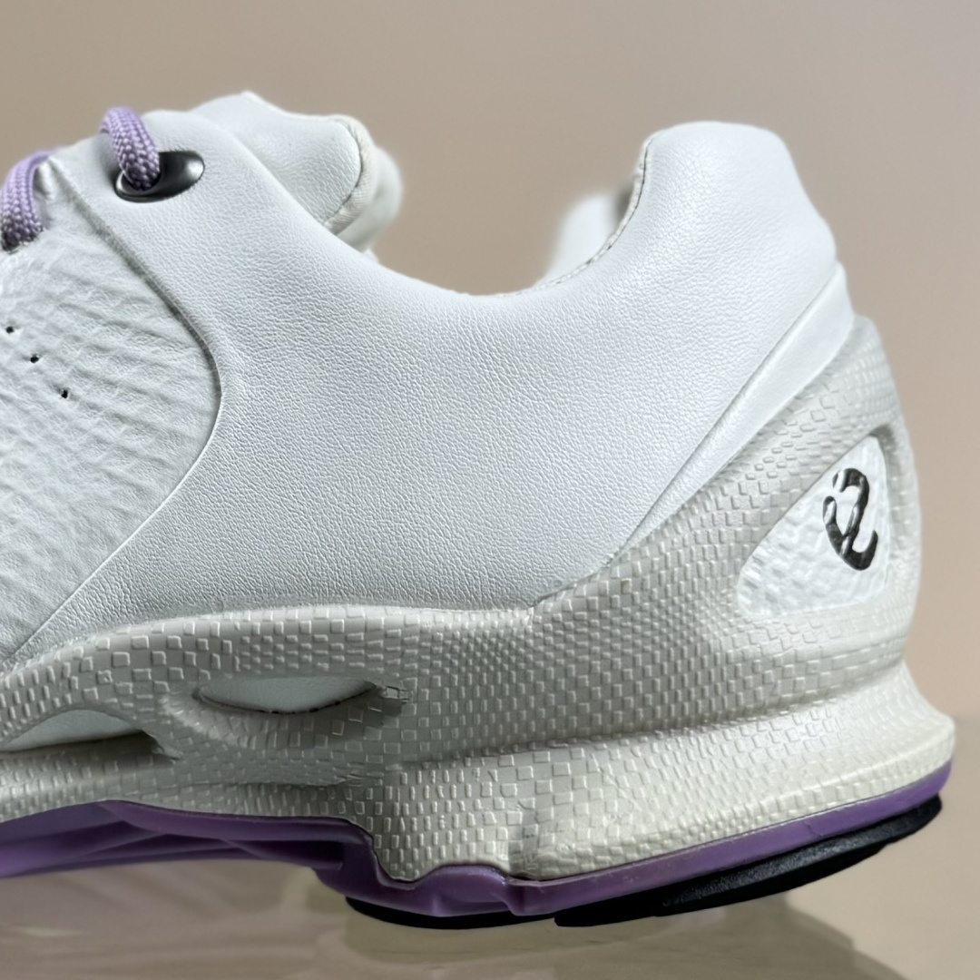 280 ecco爱步 Biom C 头层牛皮 户外 舒适百搭 系带低帮 生活休闲鞋 女款 白粉色