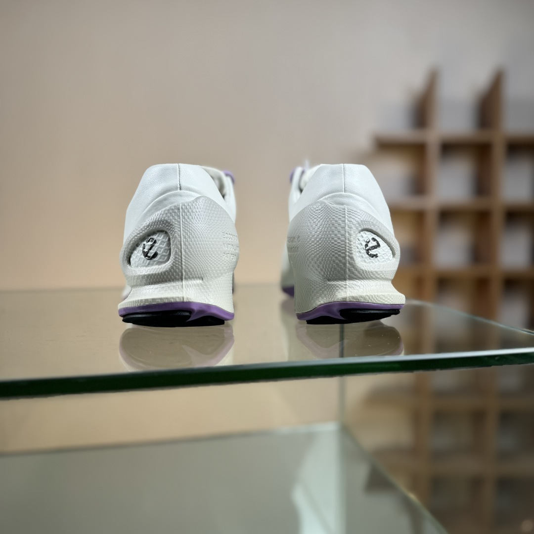 280 ecco爱步 Biom C 头层牛皮 户外 舒适百搭 系带低帮 生活休闲鞋 女款 白粉色