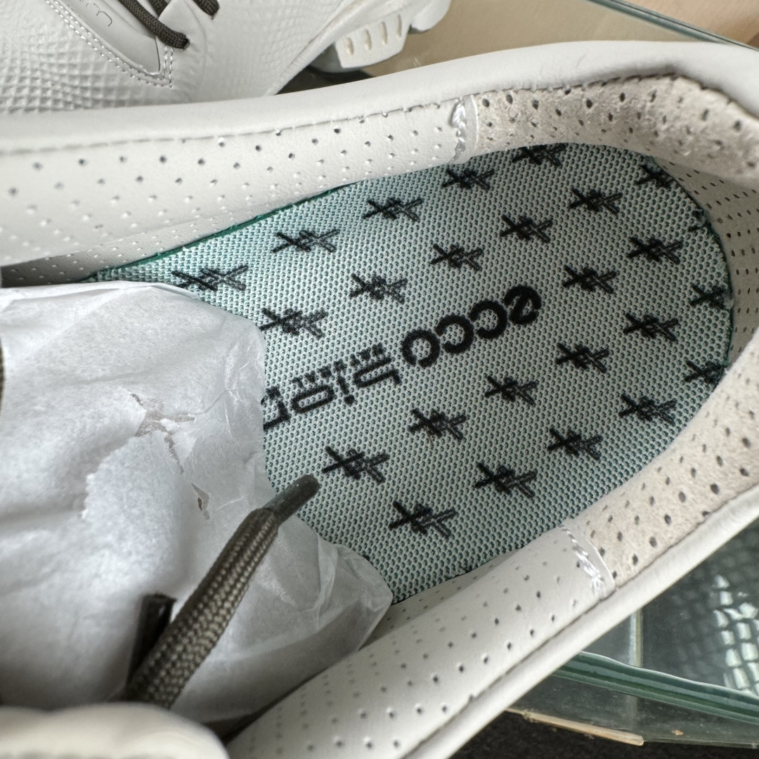 280 Ecco 2024爱步 15周年经典 #经典和现代工艺品质融合 精选小牛皮面料 百搭休闲老爹鞋