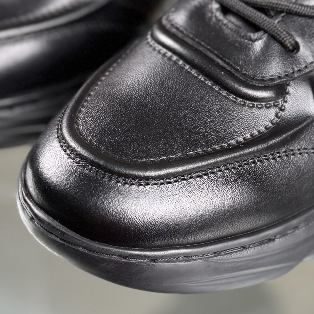 300 ECCO/爱步 经典爆款 健步系列 休闲运动跑鞋/休闲鞋