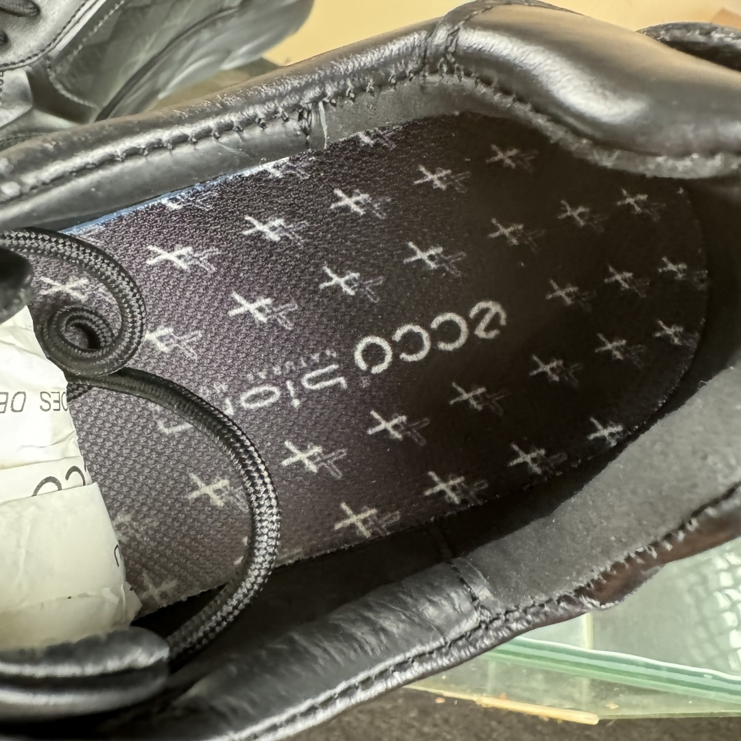 300 ECCO/爱步 经典爆款 健步系列 休闲运动跑鞋/休闲鞋