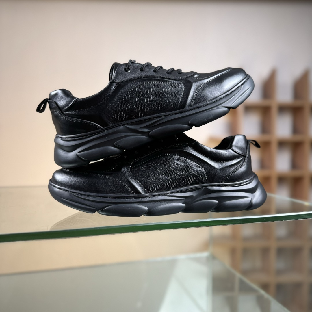 300 ECCO/爱步 经典爆款 健步系列 休闲运动跑鞋/休闲鞋