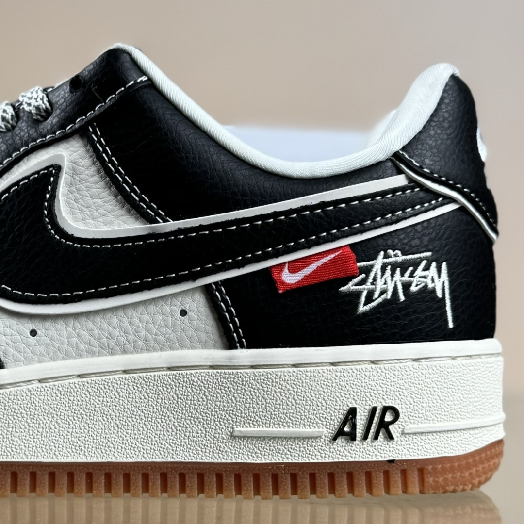 260 Nike Air Force 1 Low 07 x Stussy 黑白小勾满天星 DD1982-323