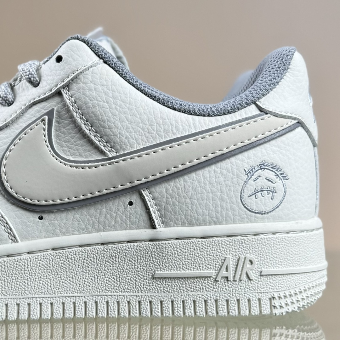 260 Nike Air Force 1 Low 07 x NIKE 白灰小勾满天星 CS5288-039