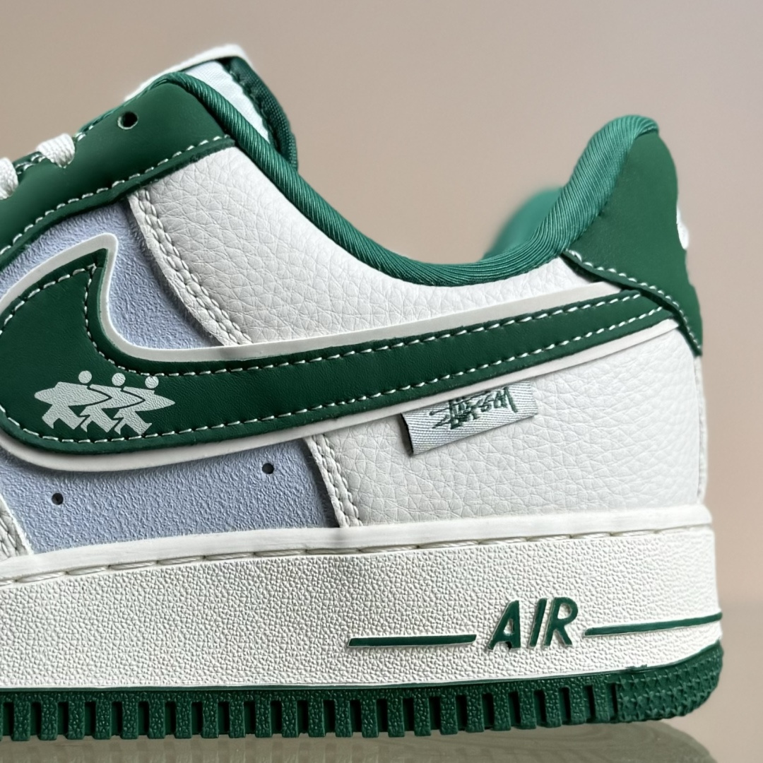 260 Nike Air Force 1'07 Low 斯图西联名 米绿勾 空军一号低帮休闲板鞋 DD1982-305