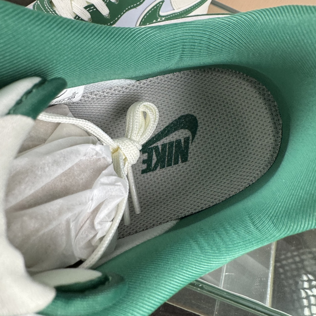 260 Nike Air Force 1'07 Low 斯图西联名 米绿勾 空军一号低帮休闲板鞋 DD1982-305