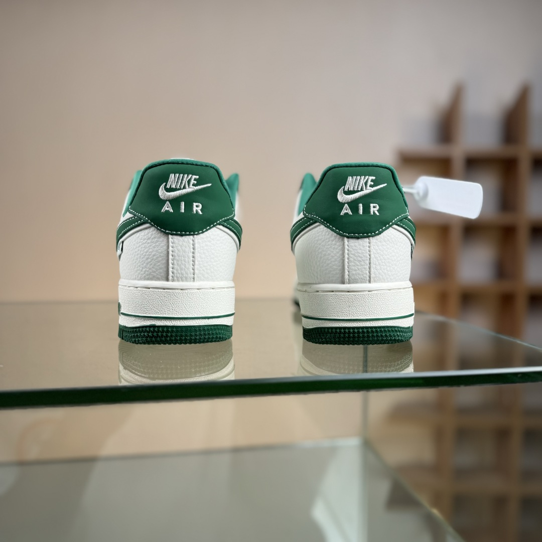 260 Nike Air Force 1'07 Low 斯图西联名 米绿勾 空军一号低帮休闲板鞋 DD1982-305