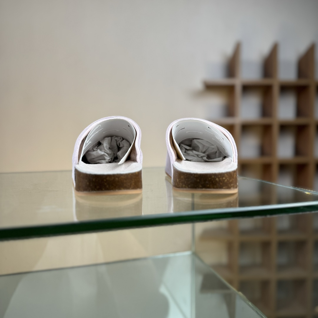 170 adidas originals Adimule 舒适百搭 防磨防滑包头拖鞋 JP8731