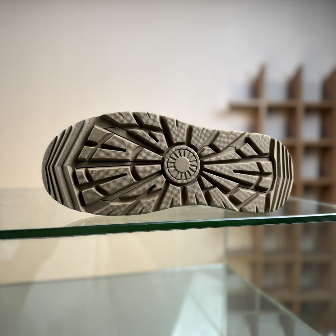 280 UGG M Tasman Weather Hybrid 塔斯曼混合系列中帮厚底轻量休闲马丁靴