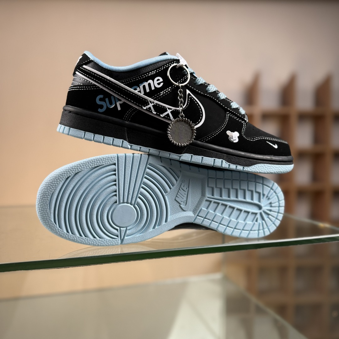 280 Nike SB Dunk Low x superme 黑蓝小勾满天星 KK1333-050