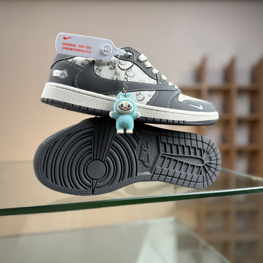 280 Travis Scott x Nike Air Jordan 1 Low x LABUBU Air Jordan 1 Low 反转灰白小勾拉布布倒钩 LD2028-055