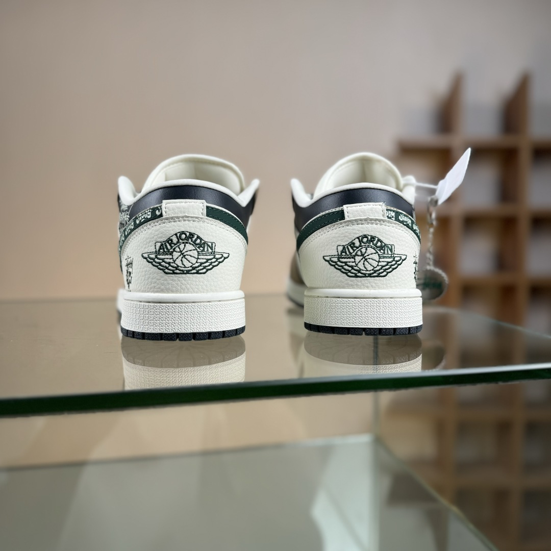 Travis Scott x Fragment Design x Air Jordan 1 低帮文化休闲板鞋 QD1988-007-Top High Quatity Cheap Sneakers Fashion Clothing Clothes Bags handbags Shoes of all Brand wholesale With The best Quality And Beautiful Price from China Factory Chinese suppliers wholesaler seller Travis Scott x Fragment Design x Air Jordan 1 低帮文化休闲板鞋 QD1988-007