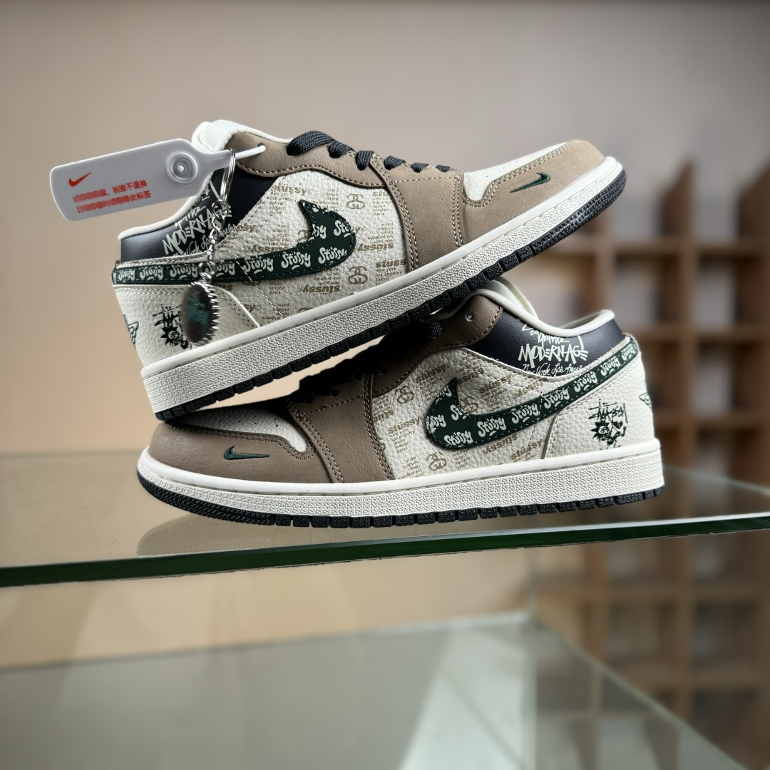 Travis Scott x Fragment Design x Air Jordan 1 低帮文化休闲板鞋 QD1988-007-Top High Quatity Cheap Sneakers Fashion Clothing Clothes Bags handbags Shoes of all Brand wholesale With The best Quality And Beautiful Price from China Factory Chinese suppliers wholesaler seller Travis Scott x Fragment Design x Air Jordan 1 低帮文化休闲板鞋 QD1988-007
