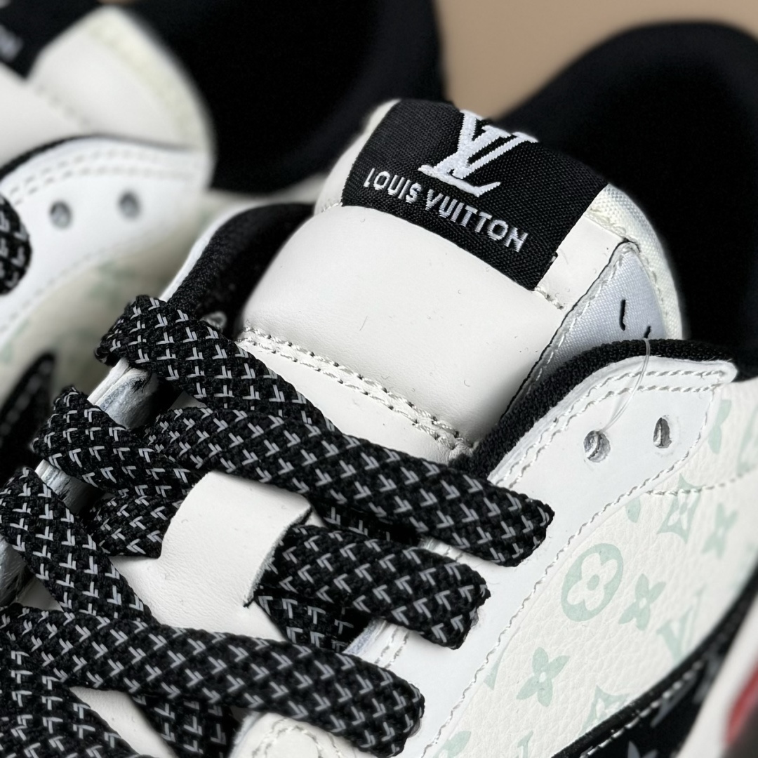 Travis Scott x Fragment Design x Air Jordan 1 Low SP AJ1 乔1双拼黑花勾 低帮文化休闲板鞋 CX5050-Y27