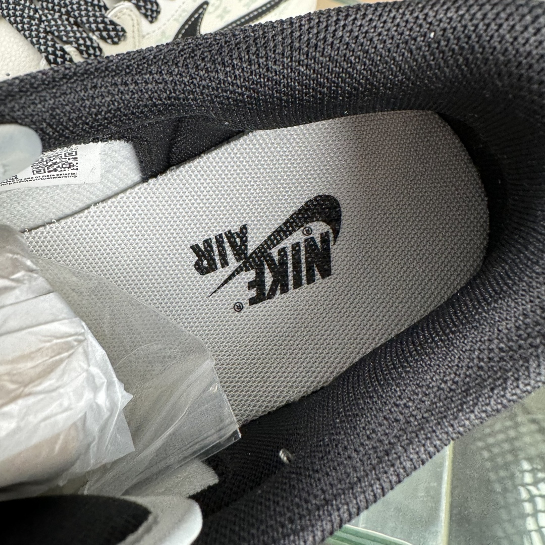 Travis Scott x Fragment Design x Air Jordan 1 Low SP AJ1 乔1双拼黑花勾 低帮文化休闲板鞋 CX5050-Y27