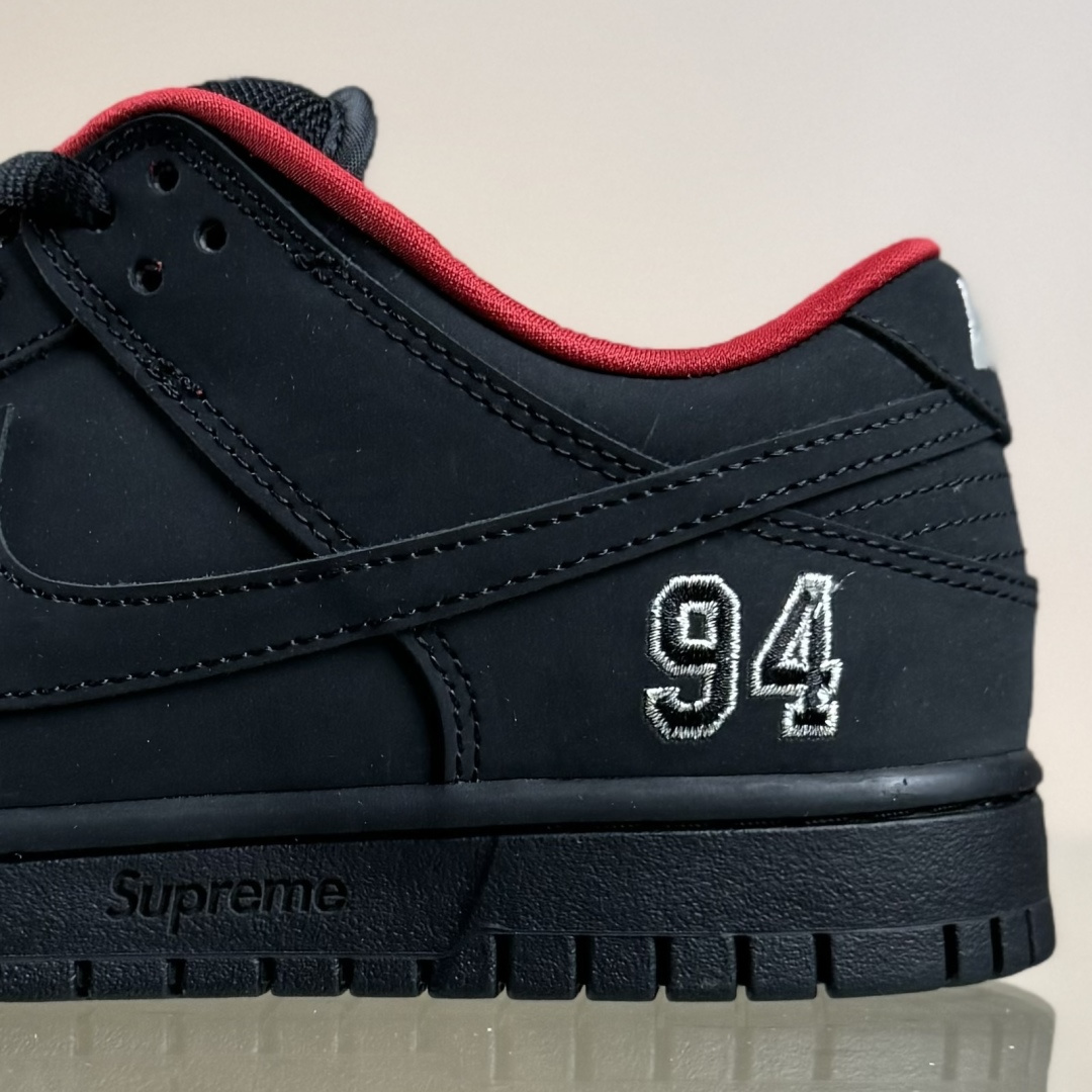 Nike Dunk SB DUNK LOW PRO QS x Supreme 黑红 HQ8487-001