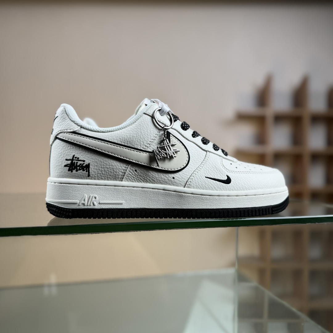 260 Nike Air Force 1 Low 07 x Stussy 白黑小勾满天星 CS5288-046