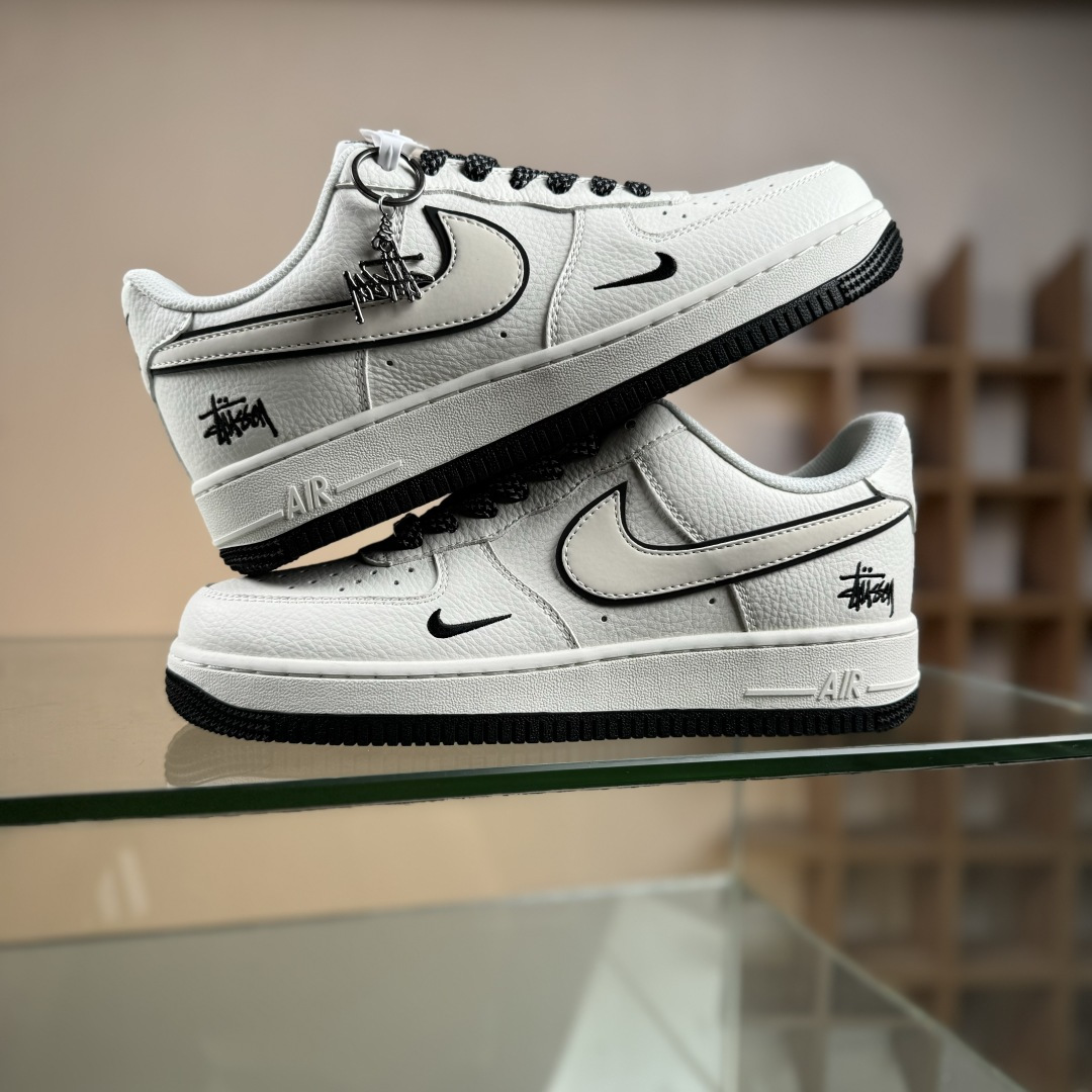 260 Nike Air Force 1 Low 07 x Stussy 白黑小勾满天星 CS5288-046