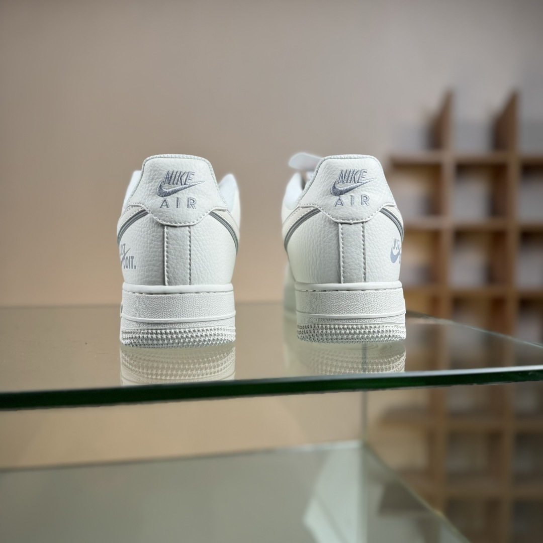 Nike Air Force 1'07 Low 红标 空军一号低帮休闲板鞋 CS5288-043 Nike Air Force 1'07 Low 红标 空军一号低帮休闲板鞋 CS5288-043