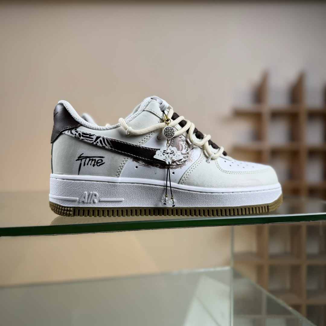 Nike Air Force 1’07 Low 新中式国风 空军一号低帮休闲板鞋 ZH0316-094 Nike Air Force 1’07 Low 新中式国风 空军一号低帮休闲板鞋 ZH0316-094