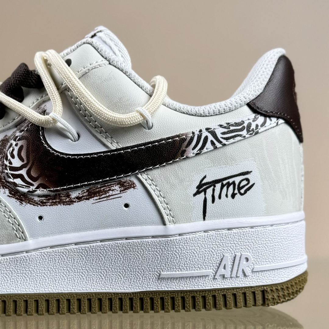 Nike Air Force 1'07 Low 新中式国风 空军一号低帮休闲板鞋 ZH0316-094 Nike Air Force 1'07 Low 新中式国风 空军一号低帮休闲板鞋 ZH0316-094