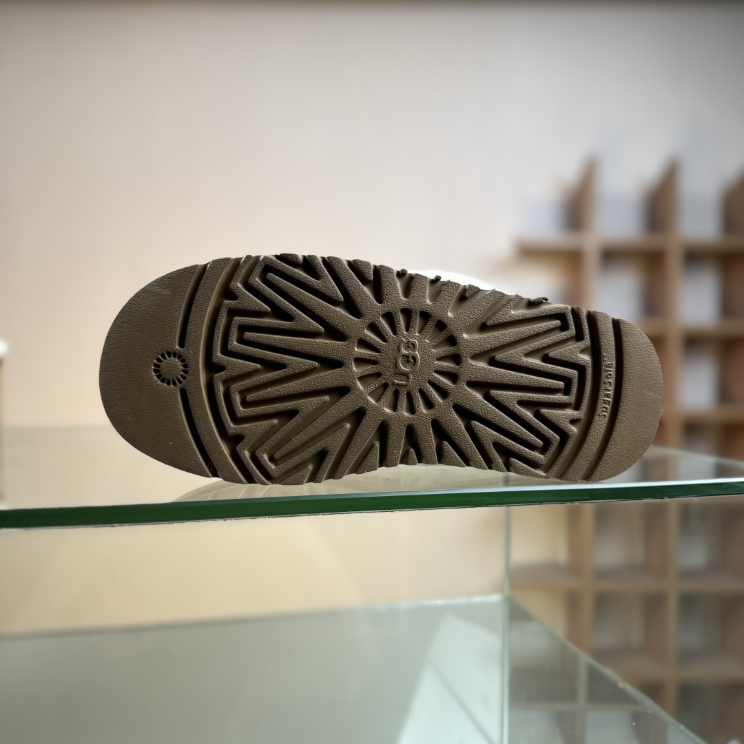 300 全网最齐 ugg 130个配色 市面顶级版本 UGG 星拖拉带厚底 千颂伊同款