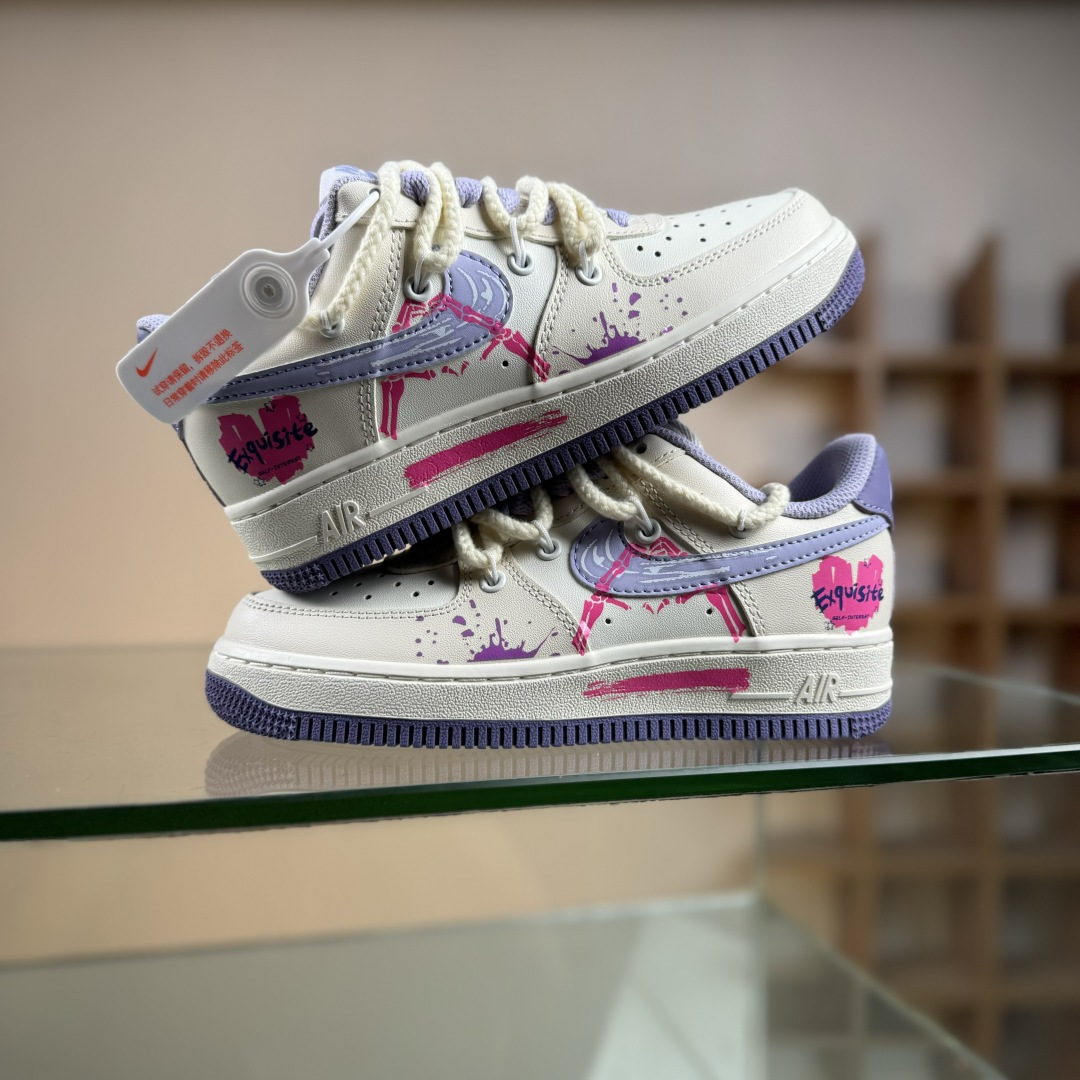 Nike Air Force 1'07 Low ”Confession” 手绘涂鸦 紫粉表白 空军一号低帮休闲板鞋 BD7701-220-Top High Quatity Cheap Sneakers Fashion Clothing Clothes Bags handbags Shoes of all Brand wholesale With The best Quality And Beautiful Price from China Factory Chinese suppliers wholesaler seller Nike Air Force 1'07 Low ”Confession” 手绘涂鸦 紫粉表白 空军一号低帮休闲板鞋 BD7701-220