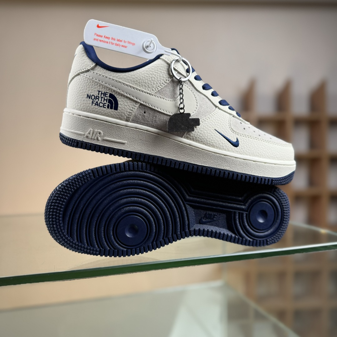 260 Nike Air Force 1'07 Low 北面联名 猪八米蓝 空军一号低帮休闲板鞋 DF0188-107