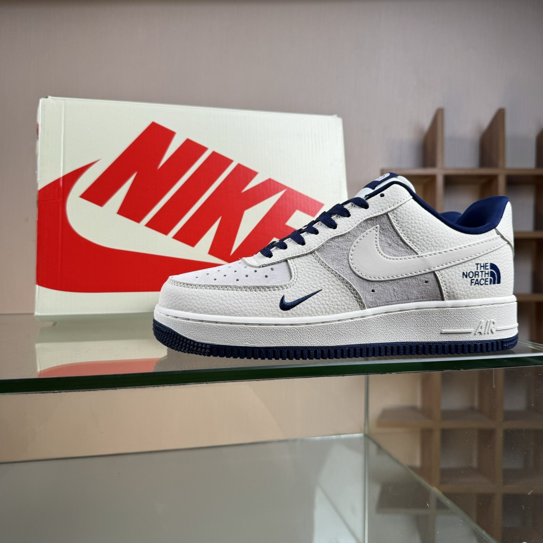 260 Nike Air Force 1'07 Low 北面联名 猪八米蓝 空军一号低帮休闲板鞋 DF0188-107