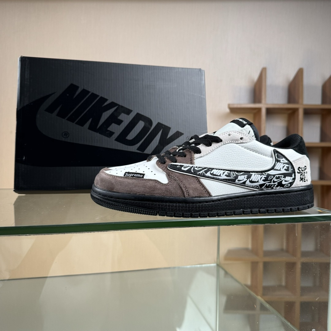 Travis Scott x Nike Air Jordan 1 Low x Supreme Air Jordan 1 Low 反转棕白倒钩 DZ5899-032 Travis Scott x Nike Air Jordan 1 Low x Supreme Air Jordan 1 Low 反转棕白倒钩 DZ5899-032