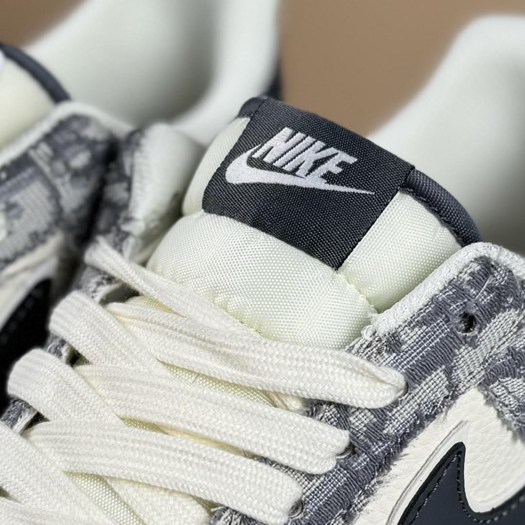 Nike Air Force 1'07 Low 迪奥联名 花纹米灰红 空军一号低帮休闲板鞋 MZ9588-807