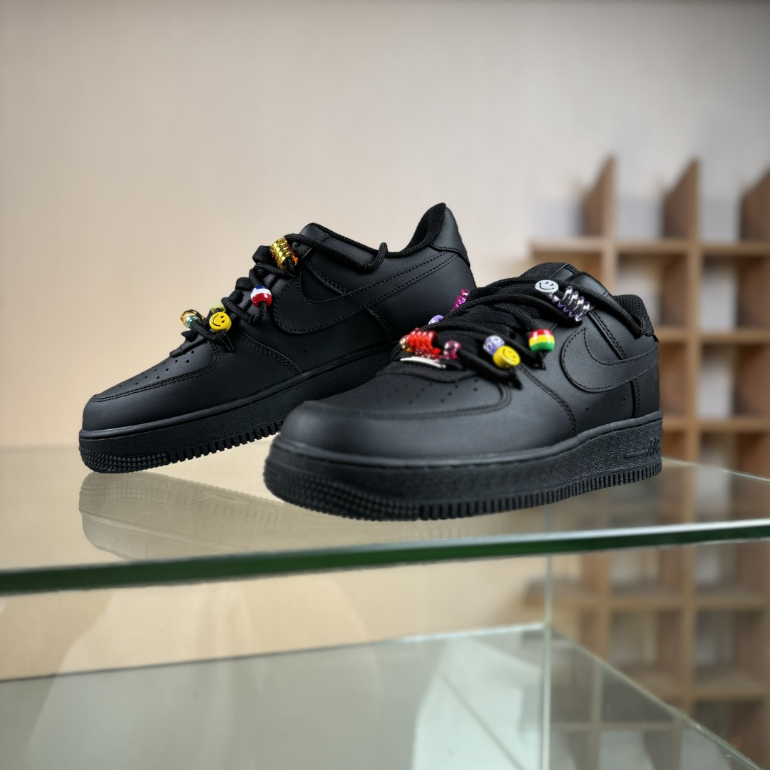 Nike Air Force 1'07 Low 空军一号低帮休闲板鞋 FQ5296-101 Nike Air Force 1'07 Low 空军一号低帮休闲板鞋 FQ5296-101