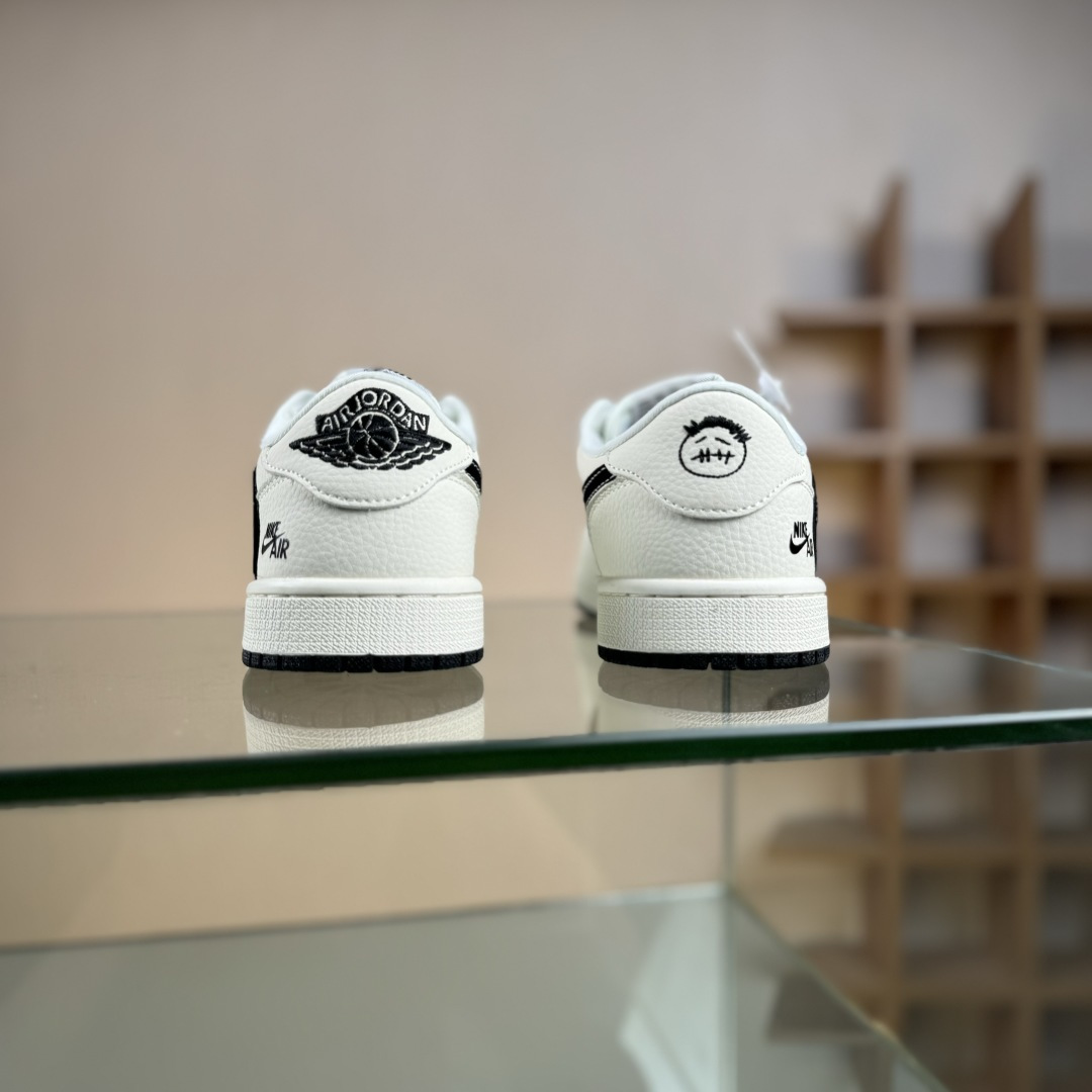 280 Nike Jordan Air Jordan 1 “NIKE联名——飞人米黑勾” 高端定制 乔丹低帮休闲板鞋 DD7866-105