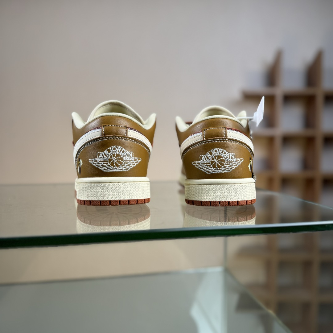 Nike Air Jordan 1 Low AJ1乔1低帮休闲板鞋 QG1988-014