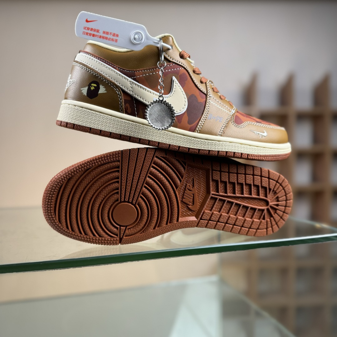 Nike Air Jordan 1 Low AJ1乔1低帮休闲板鞋 QG1988-014