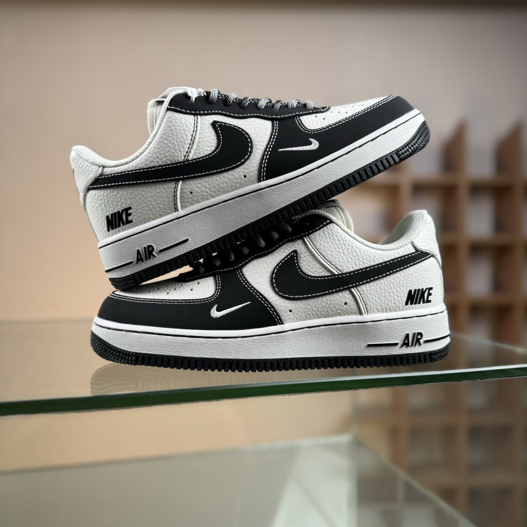 260 Nike Air Force 1'07 Low 经典黑白 空军一号低帮休闲板鞋 NH0601-574