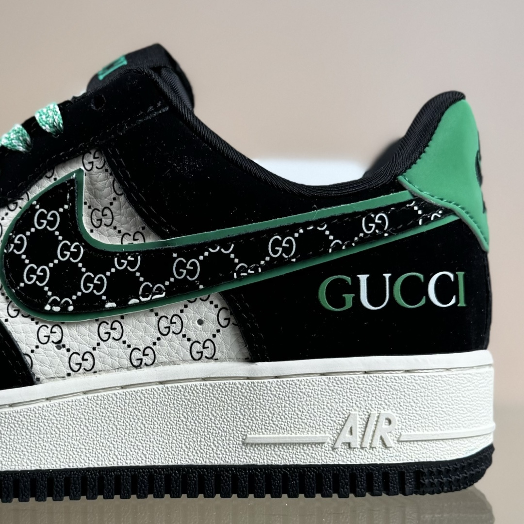 Nike Air Force 1 Low 07 x GUCCI 黑白绿双小勾满天星 KJ1688-024