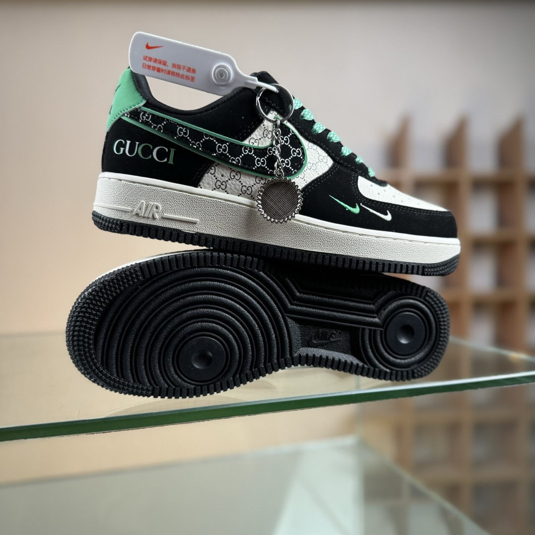 Nike Air Force 1 Low 07 x GUCCI 黑白绿双小勾满天星 KJ1688-024