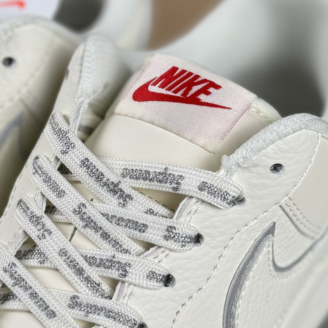 Nike Air Force 1'07 Low Supreme联名 米白小红勾 空军一号低帮休闲板鞋 CS5288-052