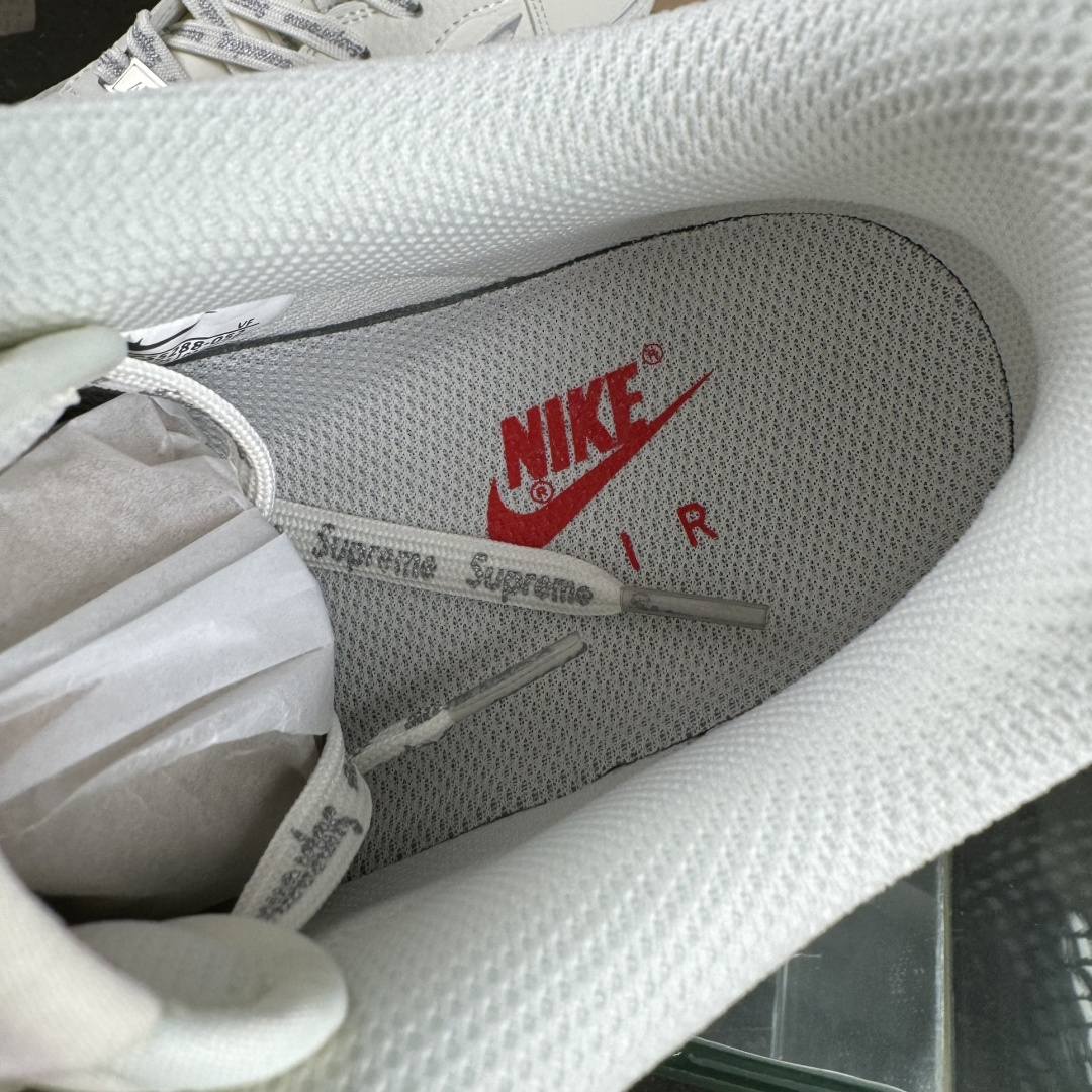 Nike Air Force 1'07 Low Supreme联名 米白小红勾 空军一号低帮休闲板鞋 CS5288-052