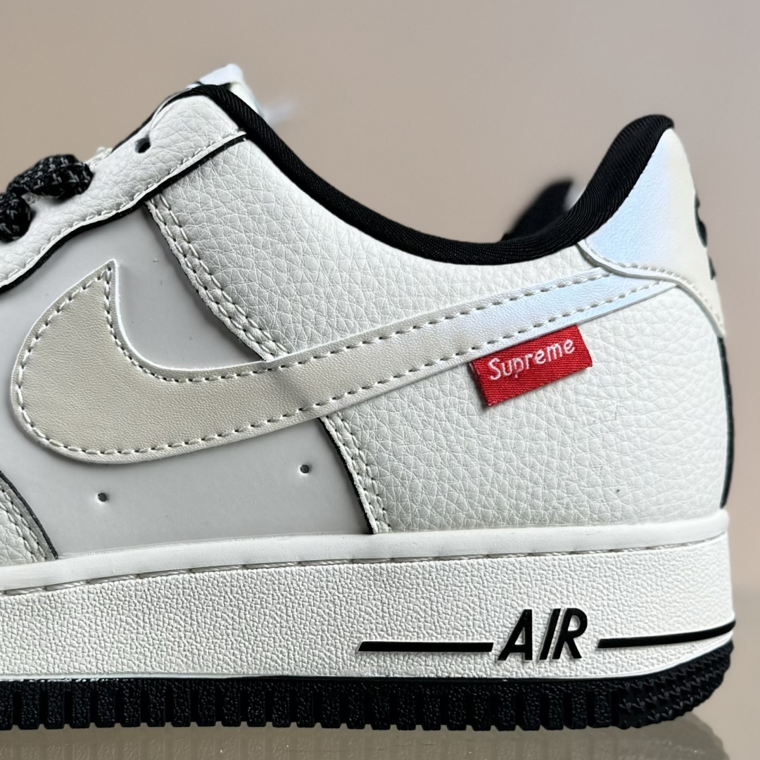 Nike Air Force 1'07 Low Supreme联名 米黑边 空军一号低帮休闲板鞋 XX3168-220-Top High Quatity Cheap Sneakers Fashion Clothing Clothes Bags handbags Shoes of all Brand wholesale With The best Quality And Beautiful Price from China Factory Chinese suppliers wholesaler seller Nike Air Force 1'07 Low Supreme联名 米黑边 空军一号低帮休闲板鞋 XX3168-220