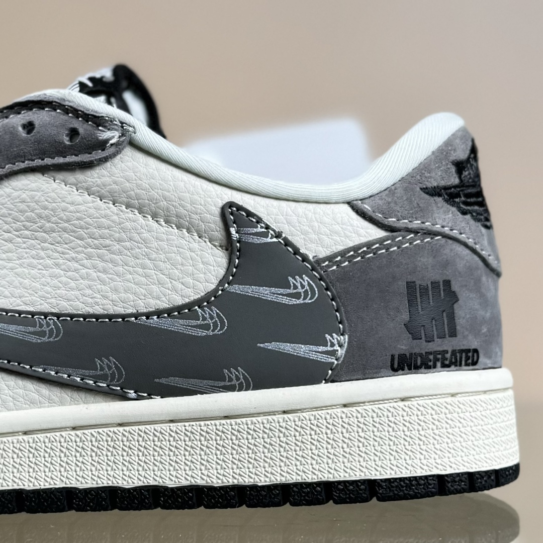 Travis Scott x Fragment Design x Air Jordan 1 Low SP AJ1 乔1UN联名 猪八米灰多勾 低帮文化休闲板鞋 DD7866-116