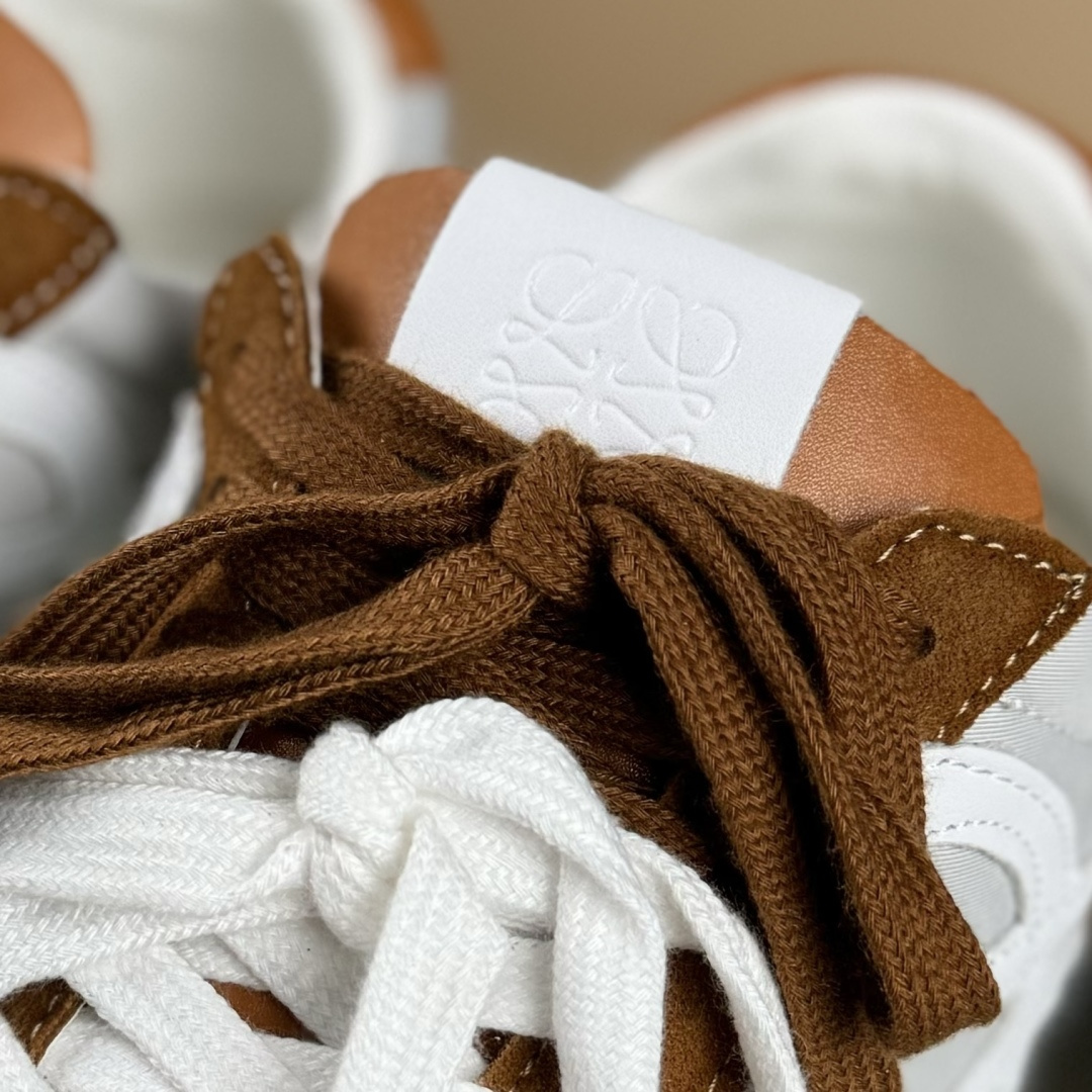 220 罗意威Loewe Ballet Runner 1.0 Sneakers 芭蕾舞2.0系列阿甘复古风德训薄底百搭休闲运动鞋