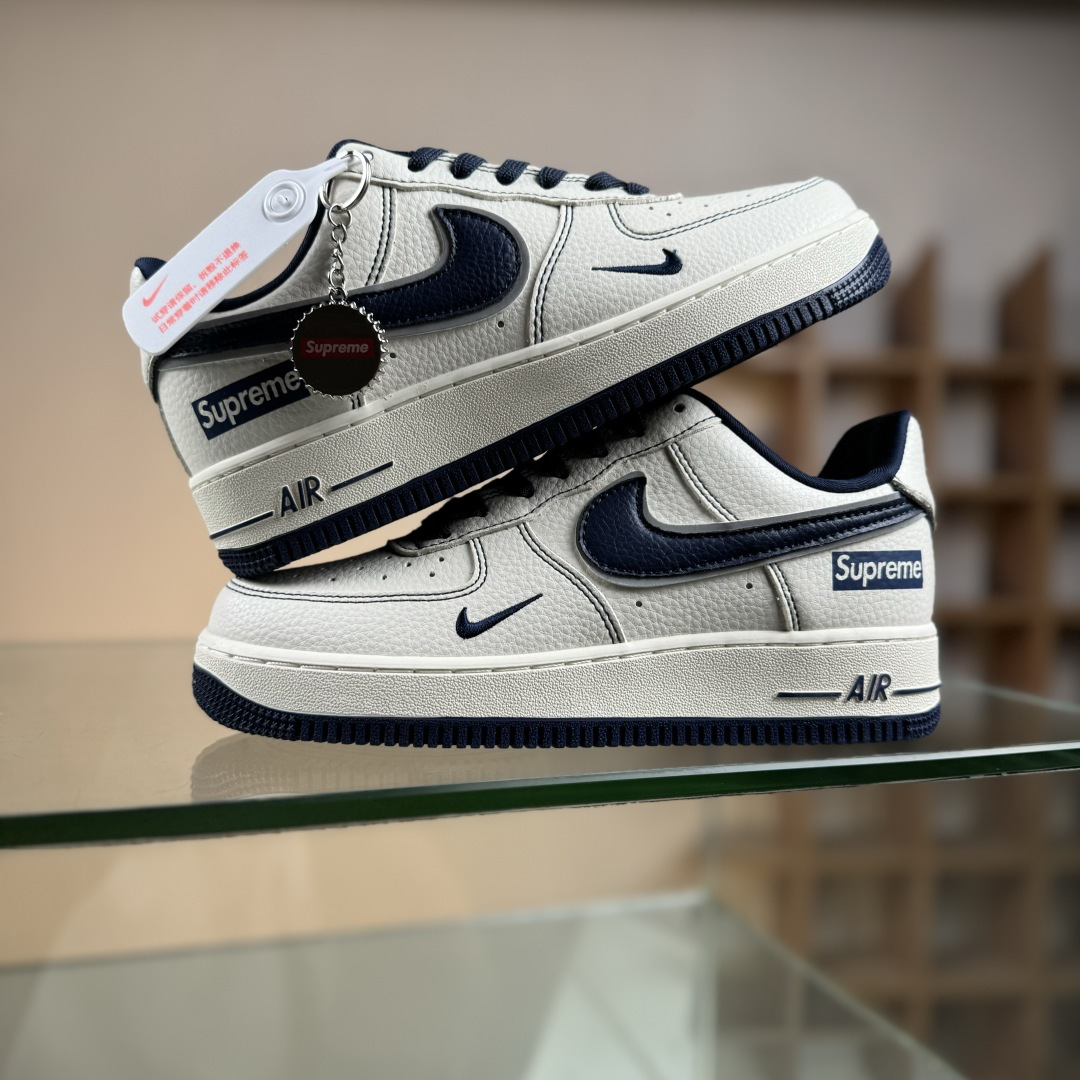 Nike Air Force 1'07 Low Supreme联名 午夜蓝 空军一号低帮休闲板鞋 DD1982-319-莆田鞋,莆田鞋货源,高仿鞋,高仿鞋货源,安福档口,莆田高仿鞋,莆田鞋批发,高仿鞋批发,莆田高仿运动鞋,高仿运动鞋,莆田运动鞋 Nike Air Force 1'07 Low Supreme联名 午夜蓝 空军一号低帮休闲板鞋 DD1982-319