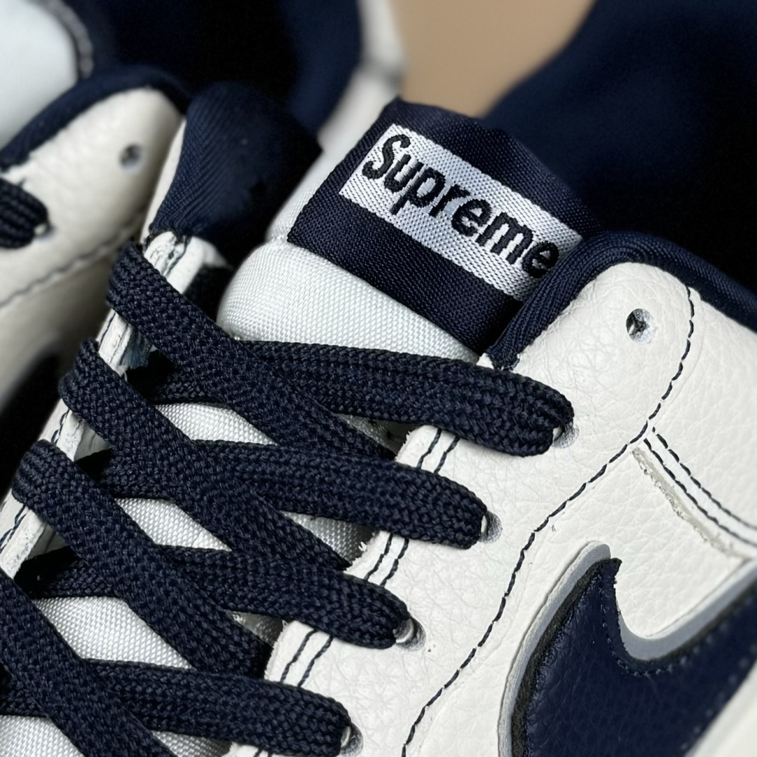 Nike Air Force 1'07 Low Supreme联名 午夜蓝 空军一号低帮休闲板鞋 DD1982-319-莆田鞋,莆田鞋货源,高仿鞋,高仿鞋货源,安福档口,莆田高仿鞋,莆田鞋批发,高仿鞋批发,莆田高仿运动鞋,高仿运动鞋,莆田运动鞋 Nike Air Force 1'07 Low Supreme联名 午夜蓝 空军一号低帮休闲板鞋 DD1982-319