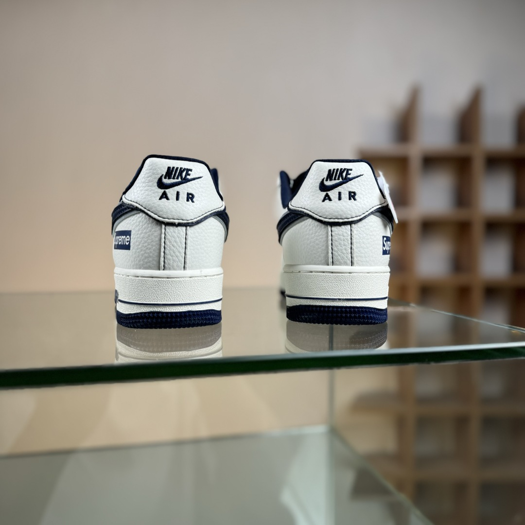 Nike Air Force 1'07 Low Supreme联名 午夜蓝 空军一号低帮休闲板鞋 DD1982-319-莆田鞋,莆田鞋货源,高仿鞋,高仿鞋货源,安福档口,莆田高仿鞋,莆田鞋批发,高仿鞋批发,莆田高仿运动鞋,高仿运动鞋,莆田运动鞋 Nike Air Force 1'07 Low Supreme联名 午夜蓝 空军一号低帮休闲板鞋 DD1982-319
