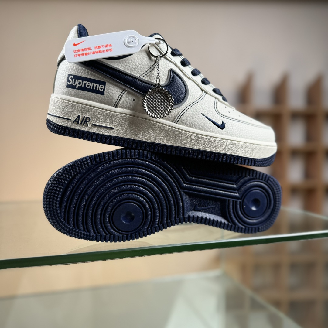 Nike Air Force 1'07 Low Supreme联名 午夜蓝 空军一号低帮休闲板鞋 DD1982-319-莆田鞋,莆田鞋货源,高仿鞋,高仿鞋货源,安福档口,莆田高仿鞋,莆田鞋批发,高仿鞋批发,莆田高仿运动鞋,高仿运动鞋,莆田运动鞋 Nike Air Force 1'07 Low Supreme联名 午夜蓝 空军一号低帮休闲板鞋 DD1982-319